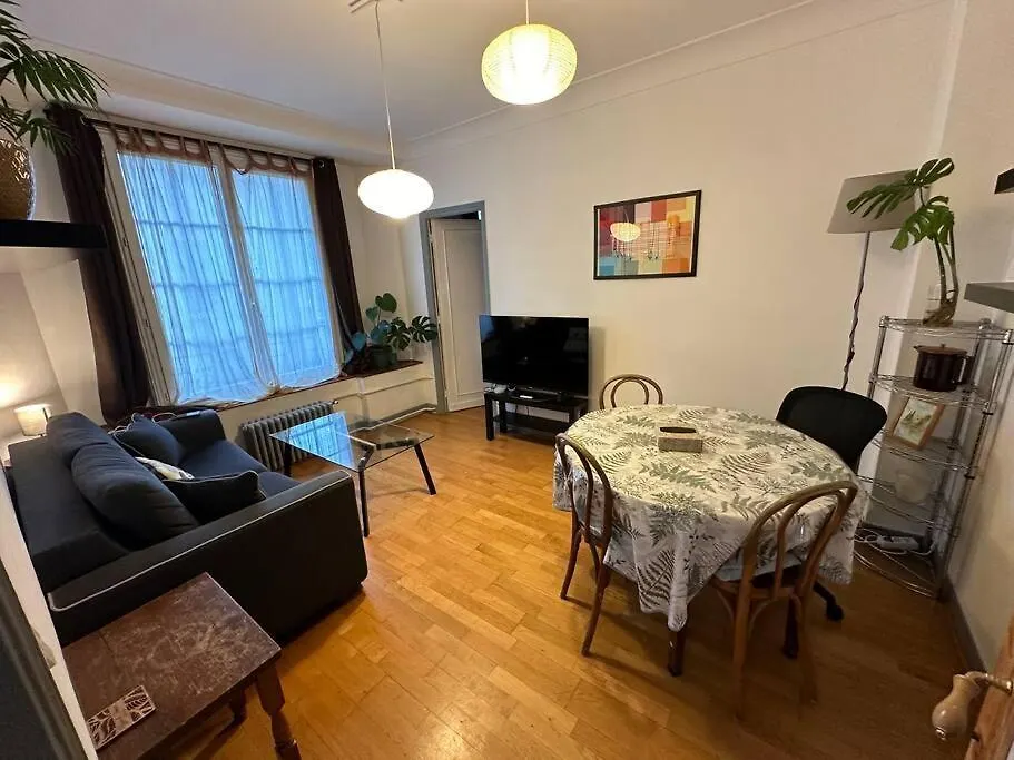 Next To Paris Metro - Calm & Convenient Apartment Villejuif